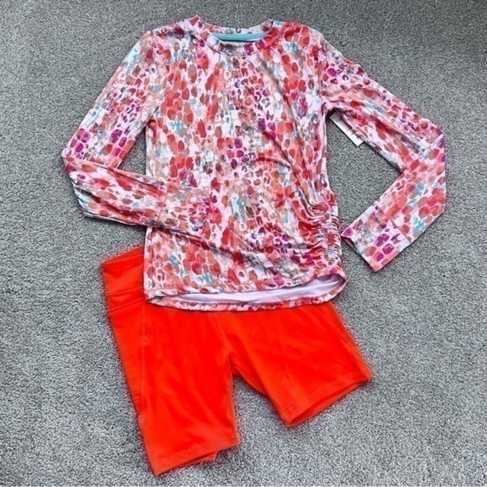 💚NWT Tek Gear girls size 14/16 bike shorts and long sleeve athletic top